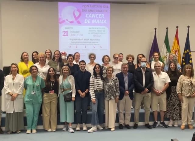 Mesa redonda hospital clínico